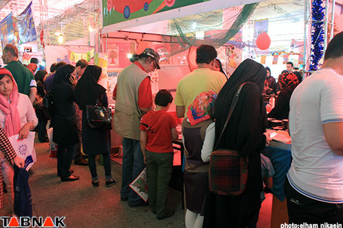 گزارش تصویری سومین روز بیست و هشتمین نمایشگاه کتاب تهران